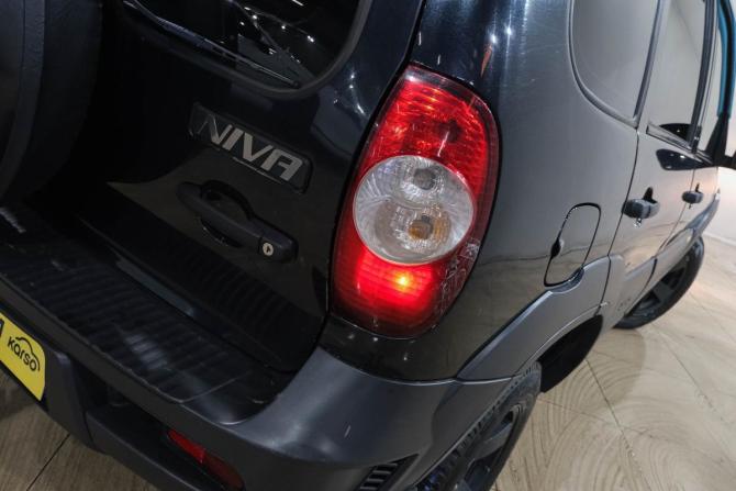 Chevrolet Niva I Рестайлинг с пробегом 2017 года, цена 829 000 рублей, 88000 км, внедорожник, Автокод Объявления