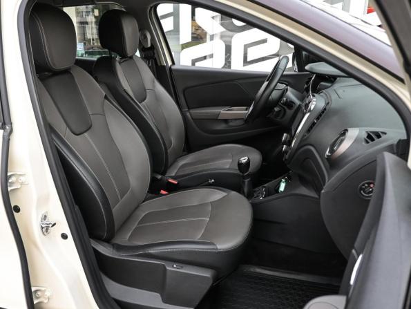 Renault Kaptur I с пробегом 2018 года, цена 1 777 000 рублей, 75307 км, внедорожник, Автокод Объявления