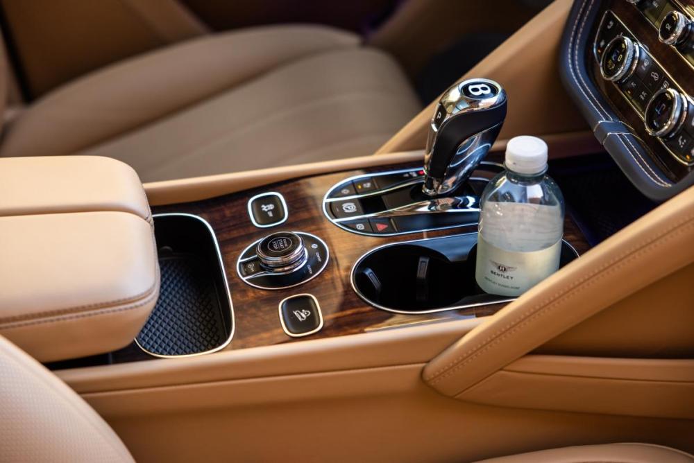 Bentley Bentayga I Рестайлинг Москва  - изображение 19