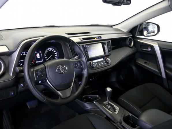 Toyota RAV4 IV (XA40) Рестайлинг с пробегом 2019 года, цена 2 650 000 рублей, 70236 км, внедорожник, Автокод Объявления