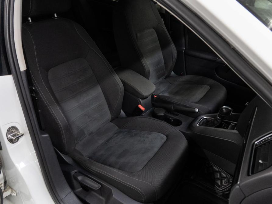 Volkswagen Jetta VI Рестайлинг Тюмень  - изображение 17