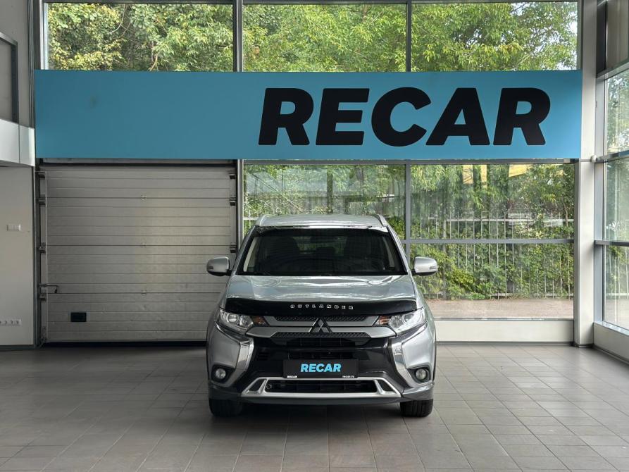 Mitsubishi Outlander III Рестайлинг 3 Санкт-Петербург  - изображение 8