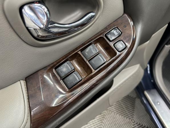 Nissan Maxima V (A33) с пробегом 2001 года, цена 443 000 рублей, 205850 км, седан, Автокод Объявления