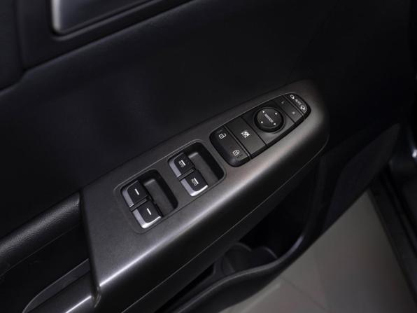 Kia Sportage IV с пробегом 2018 года, цена 2 240 000 рублей, 111644 км, внедорожник, Автокод Объявления