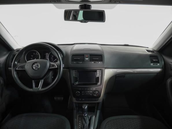 Skoda Yeti I Рестайлинг с пробегом 2015 года, цена 1 169 000 рублей, 208951 км, внедорожник, Автокод Объявления