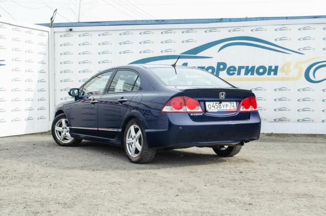 Honda Civic VIII Рестайлинг с пробегом 2008 года, цена 499 000 рублей, 178066 км, седан, Автокод Объявления