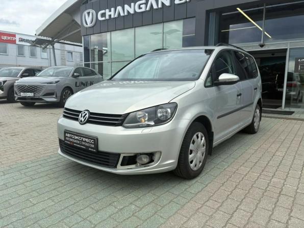Volkswagen Touran I Рестайлинг 2 с пробегом 2012 года, цена 830 000 рублей, 162000 км, компактвэн, Автокод Объявления