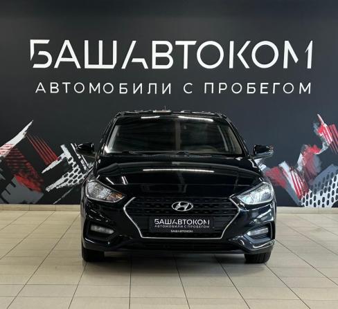 Hyundai Solaris II с пробегом 2019 года, цена 1 299 000 рублей, 137312 км, седан, Автокод Объявления