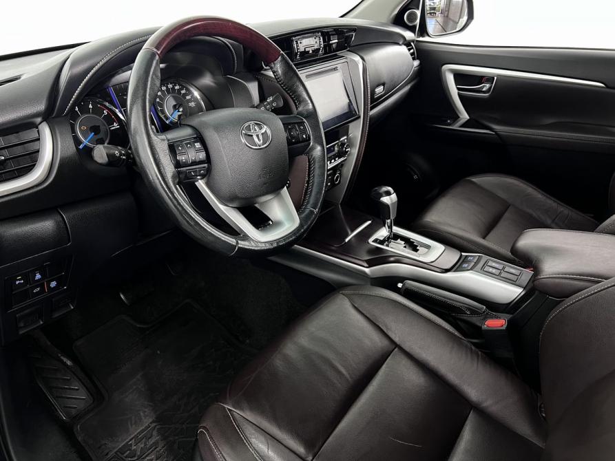 Toyota Fortuner II Калининград  - изображение 9