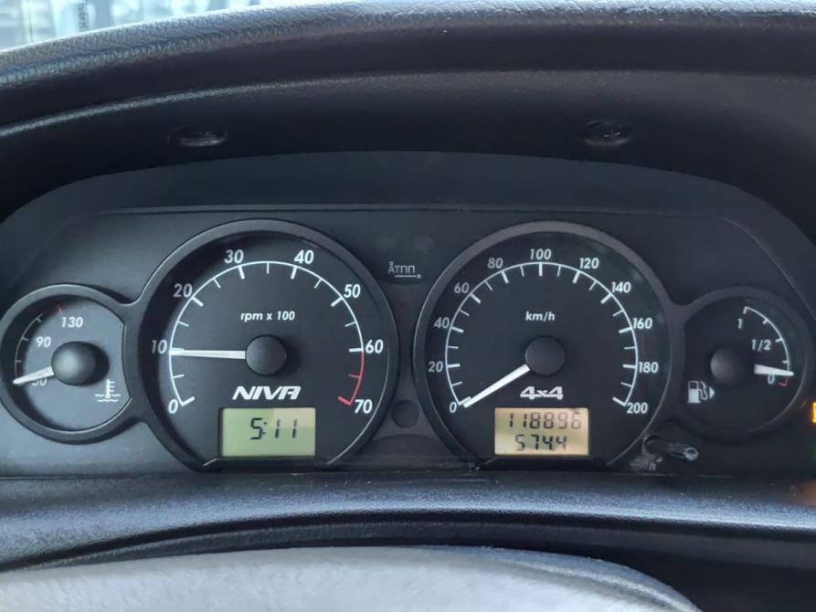 Chevrolet Niva I Рестайлинг Ижевск  - изображение 16