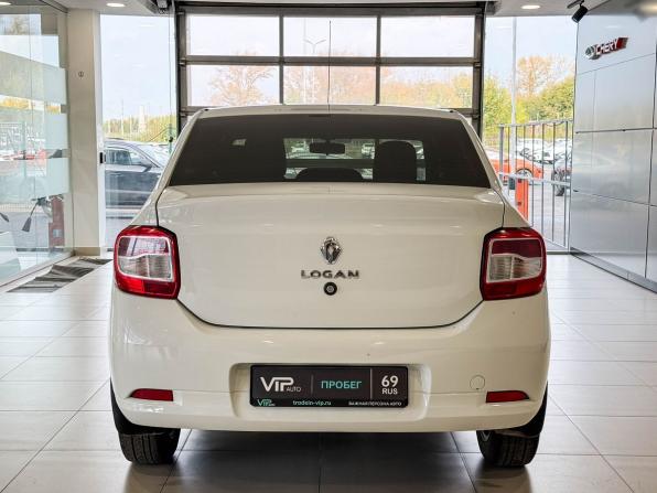 Renault Logan II Рестайлинг с пробегом 2020 года, цена 827 000 рублей, 191810 км, седан, Автокод Объявления
