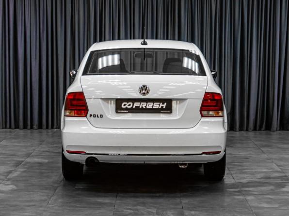 Volkswagen Polo V Рестайлинг с пробегом 2020 года, цена 1 099 000 рублей, 134963 км, седан, Автокод Объявления