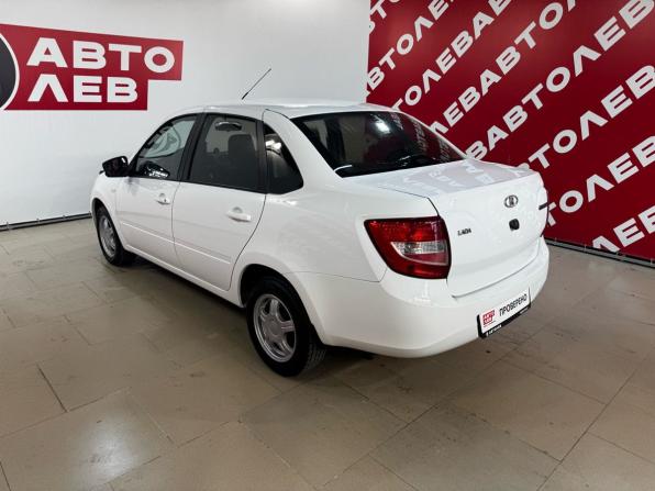 Lada (ВАЗ) Granta I с пробегом 2017 года, цена 699 000 рублей, 129374 км, седан, Автокод Объявления