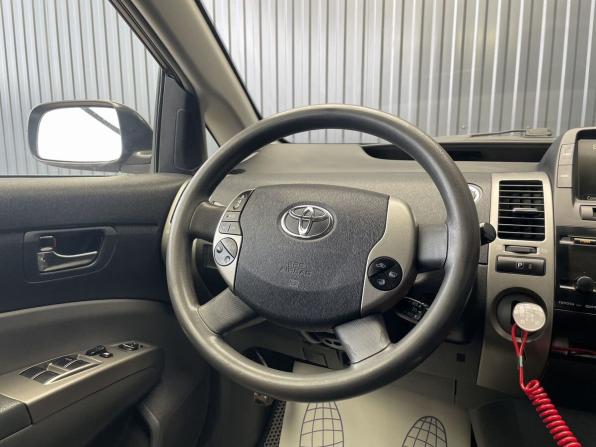 Toyota Prius II Рестайлинг (XW20) с пробегом 2007 года, цена 477 000 рублей, 218514 км, лифтбек, Автокод Объявления