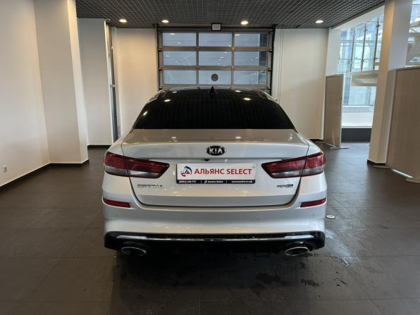Kia Optima IV Рестайлинг с пробегом 2018 года, цена 2 146 000 рублей, 122630 км, седан, Автокод Объявления