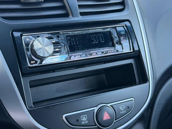 Hyundai Solaris I с пробегом 2011 года, цена 699 000 рублей, 156650 км, седан, Автокод Объявления