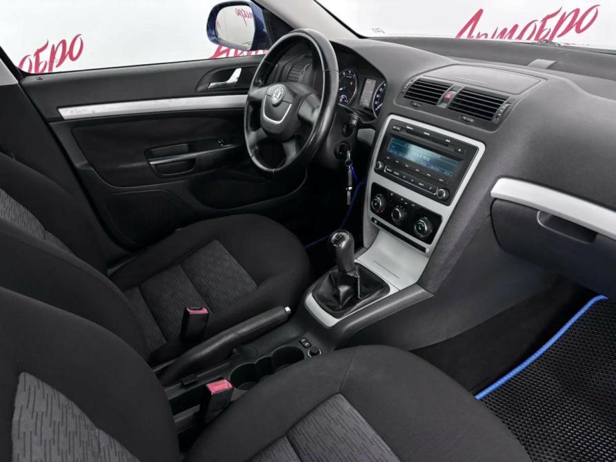 Skoda Octavia II (A5) Рестайлинг Псков  - изображение 12