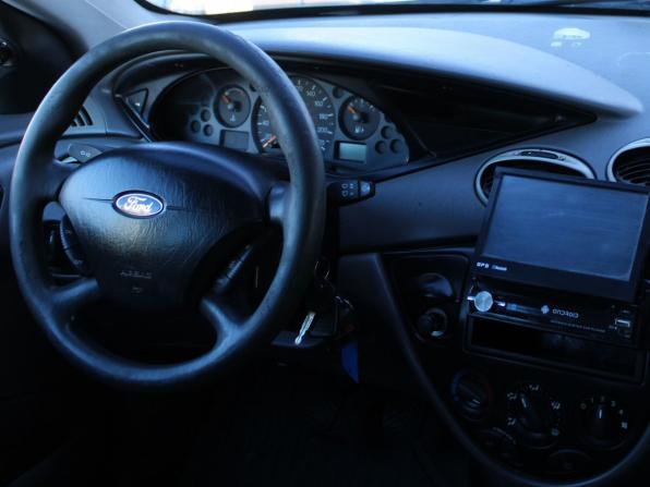 Ford Focus I Рестайлинг с пробегом 2002 года, цена 199 000 рублей, 194750 км, универсал, Автокод Объявления