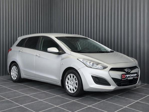 Hyundai i30 II с пробегом 2013 года, цена 1 057 000 рублей, 114000 км, универсал, Автокод Объявления