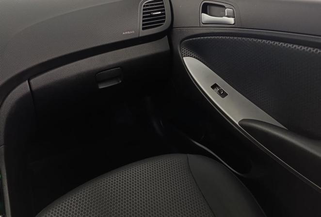 Hyundai Solaris I Рестайлинг с пробегом 2015 года, цена 1 150 000 рублей, 158251 км, хэтчбек, Автокод Объявления