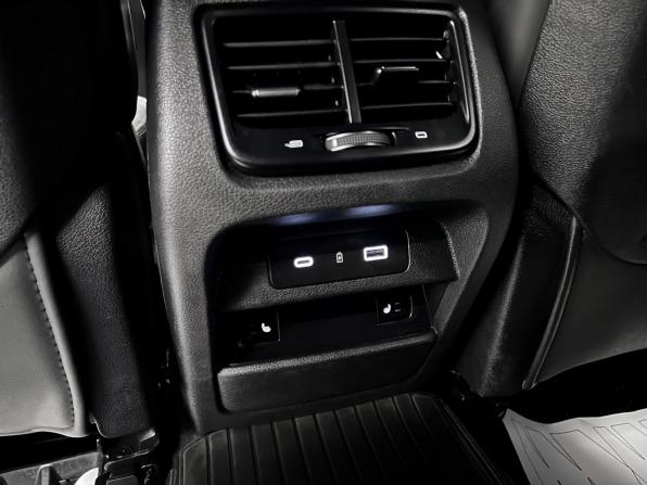 Geely Tugella I Рестайлинг с пробегом 2023 года, цена 2 640 000 рублей, 68707 км, внедорожник, Автокод Объявления