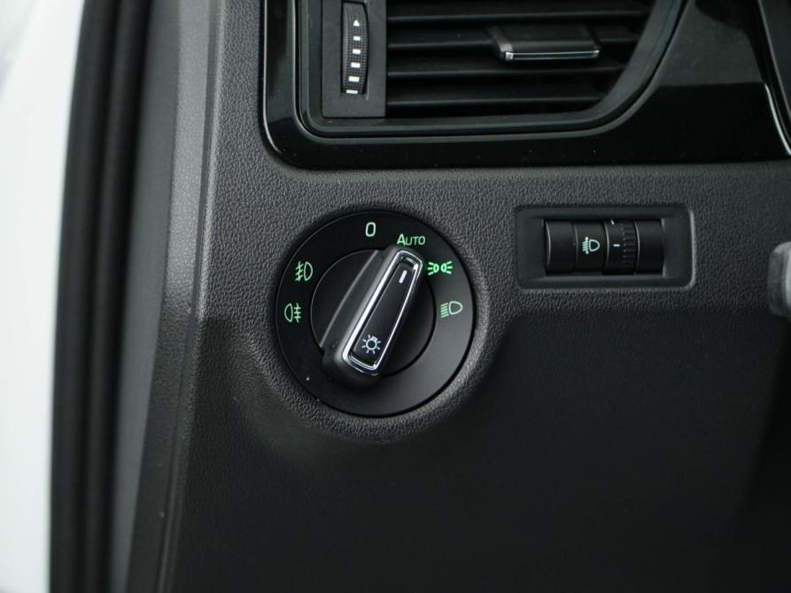 Skoda Rapid I Рестайлинг Москва  - изображение 17