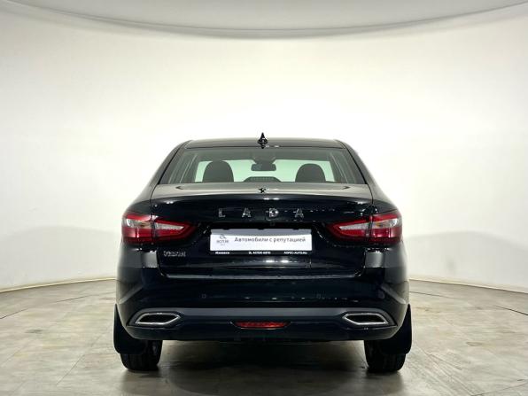 Lada (ВАЗ) Vesta I Рестайлинг (NG) с пробегом 2024 года, цена 1 257 000 рублей, 42069 км, седан, Автокод Объявления