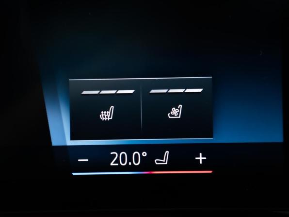 BMW 5 серии VIII (G60/G61/G68) с пробегом 2024 года, цена 7 650 000 рублей, 21184 км, седан, Автокод Объявления
