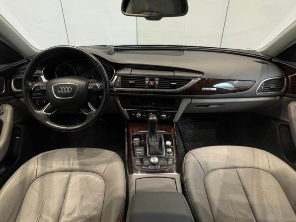 Audi A6 IV (C7) Рестайлинг с пробегом 2015 года, цена 2 799 000 рублей, 163139 км, седан, Автокод Объявления