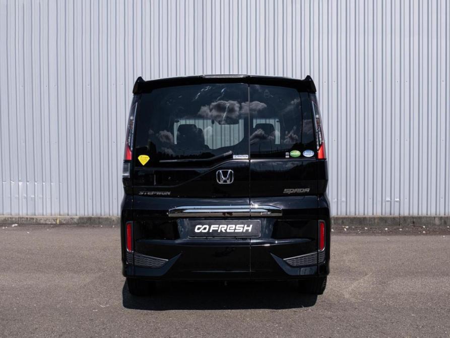 Honda Stepwgn V Рестайлинг Сочи  - изображение 4
