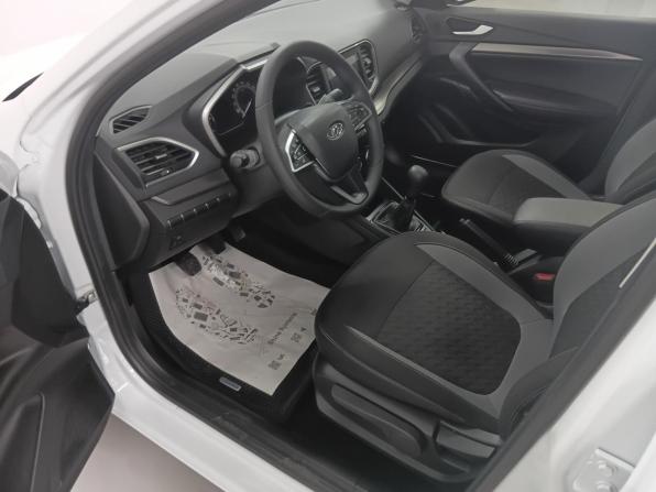 Lada (ВАЗ) Vesta I Рестайлинг (NG) с пробегом 2024 года, цена 1 229 000 рублей, 20644 км, седан, Автокод Объявления