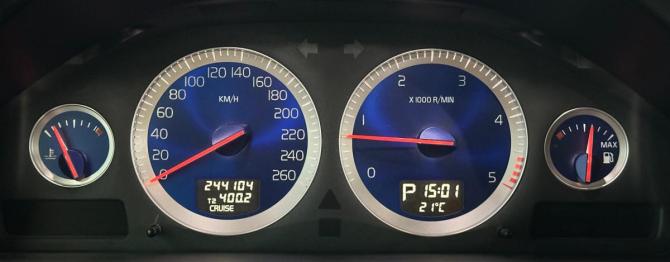 Volvo XC90 I Рестайлинг с пробегом 2013 года, цена 1 800 000 рублей, 244104 км, внедорожник, Автокод Объявления