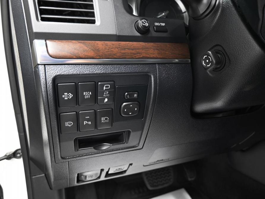 Toyota Land Cruiser 200 Series Рестайлинг 2 Тверь  - изображение 26