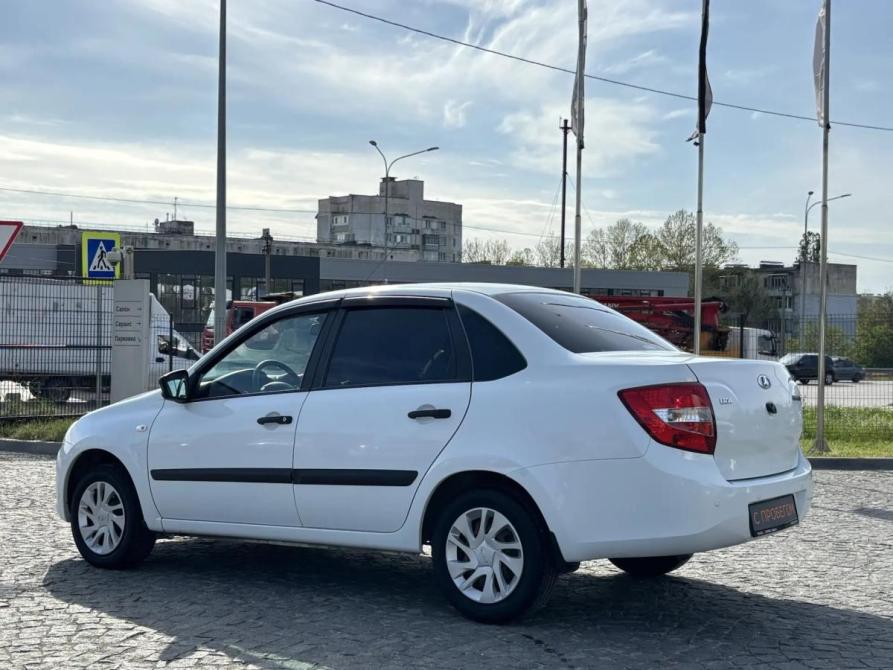 Lada (ВАЗ) Granta I Крым  - изображение 7