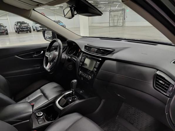 Nissan X-Trail III Рестайлинг с пробегом 2021 года, цена 2 805 000 рублей, 93970 км, внедорожник, Автокод Объявления