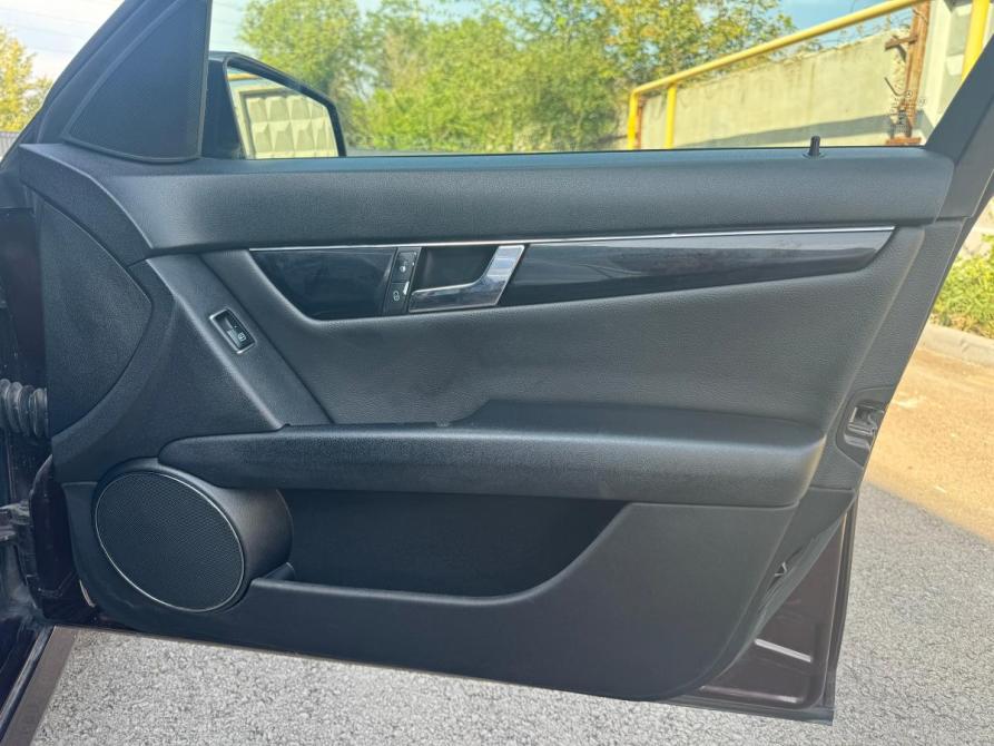 Mercedes-Benz C-Класс III (W204) Ростов-на-Дону  - изображение 18