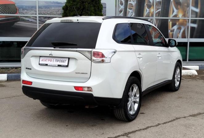 Mitsubishi Outlander III с пробегом 2013 года, цена 1 600 000 рублей, 139351 км, внедорожник, Автокод Объявления