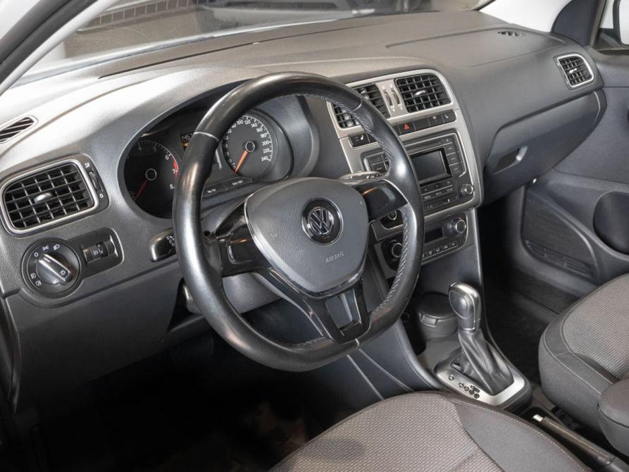 Volkswagen Polo V Рестайлинг Казань  - изображение 5