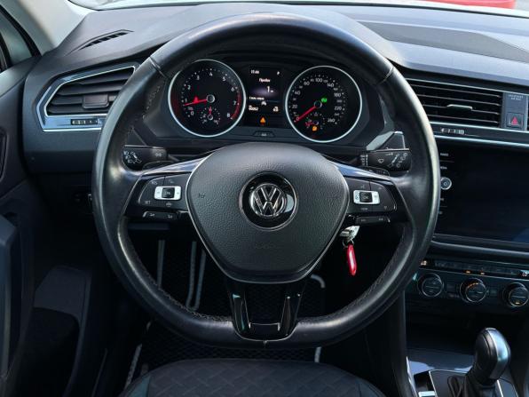 Volkswagen Tiguan II с пробегом 2020 года, цена 2 470 000 рублей, 60259 км, внедорожник, Автокод Объявления