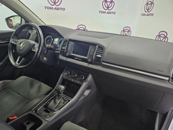 Skoda Karoq I с пробегом 2020 года, цена 2 285 000 рублей, 99446 км, внедорожник, Автокод Объявления