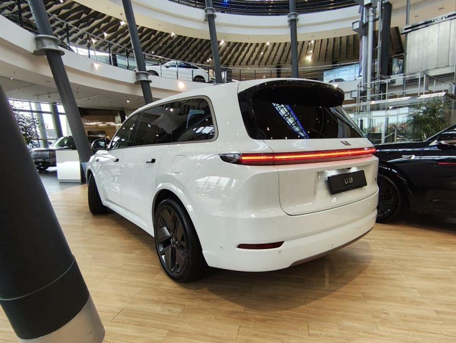 Li Auto (Lixiang) L9 I Рестайлинг Москва  - изображение 7