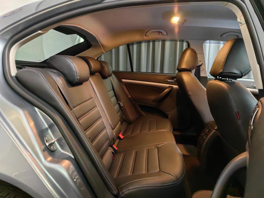Skoda Octavia II (A5) Рестайлинг Москва  - изображение 10