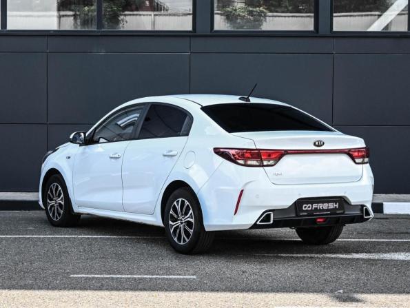 Kia Rio IV Рестайлинг с пробегом 2020 года, цена 1 534 000 рублей, 99678 км, седан, Автокод Объявления