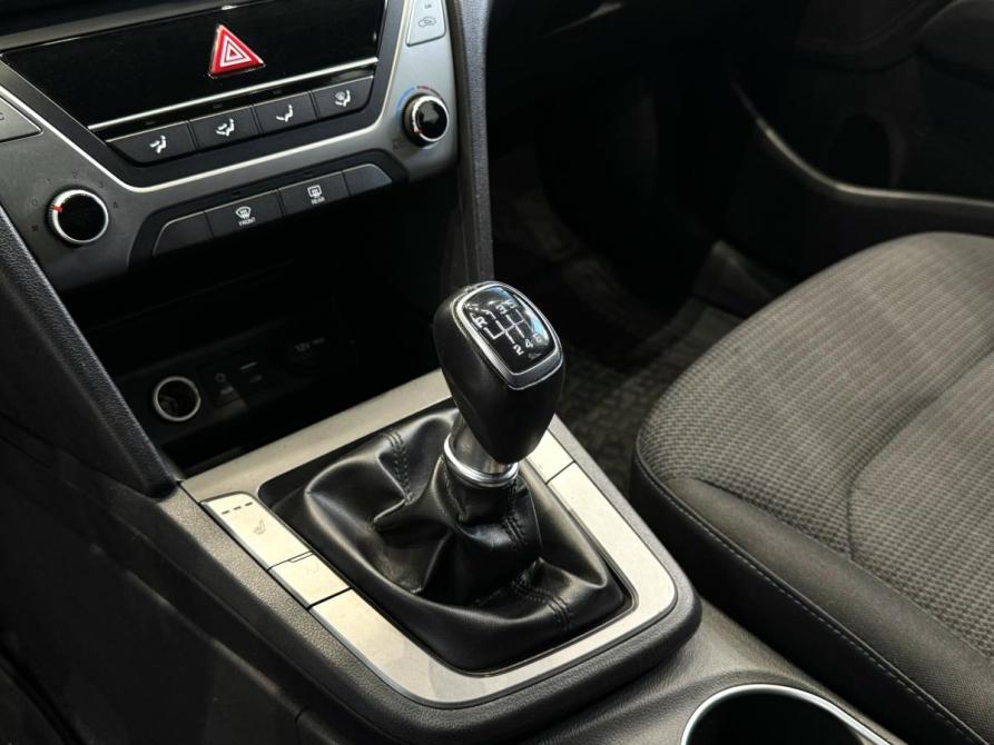 Hyundai Elantra VI (AD) Волжский  - изображение 18