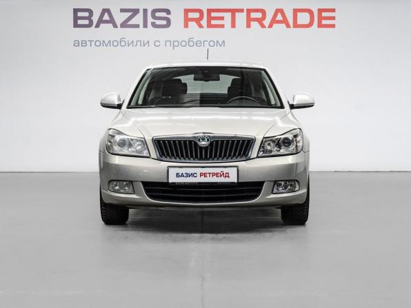 Skoda Octavia II (A5) Рестайлинг с пробегом 2013 года, цена 689 000 рублей, 265534 км, лифтбек, Автокод Объявления