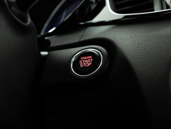 Kia Ceed III Рестайлинг с пробегом 2021 года, цена 2 249 585 рублей, 46000 км, универсал, Автокод Объявления