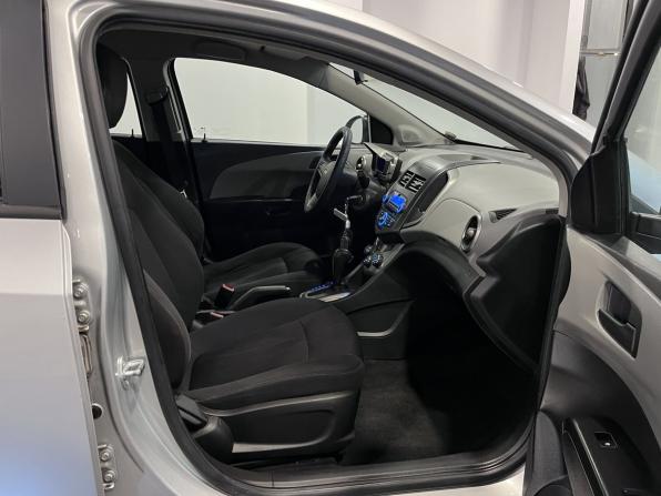 Chevrolet Aveo II с пробегом 2014 года, цена 596 000 рублей, 134718 км, седан, Автокод Объявления