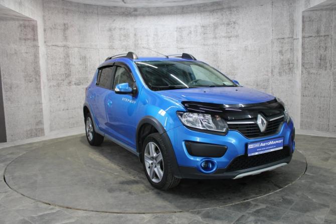 Renault Sandero II с пробегом 2017 года, цена 959 000 рублей, 135298 км, хэтчбек, Автокод Объявления