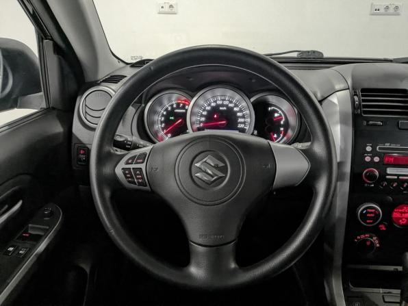 Suzuki Grand Vitara II Рестайлинг с пробегом 2011 года, цена 1 355 000 рублей, 78229 км, внедорожник, Автокод Объявления