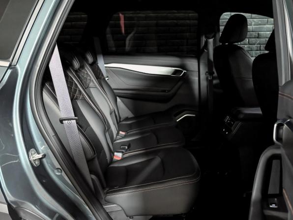 Geely Okavango I Рестайлинг с пробегом 2024 года, цена 3 000 000 рублей, 51599 км, внедорожник, Автокод Объявления